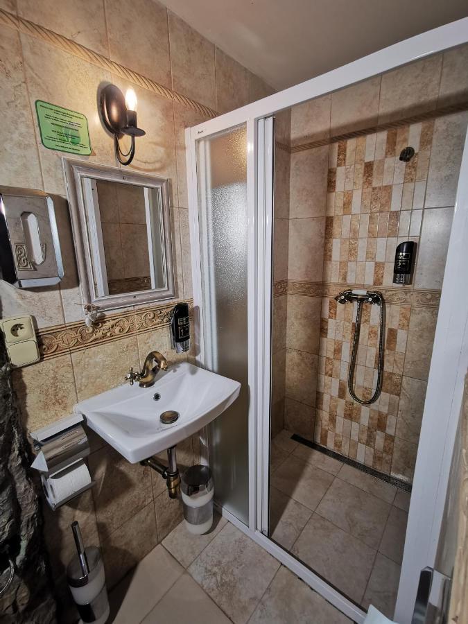Hotel U Cisare Iii. Melnik Ngoại thất bức ảnh