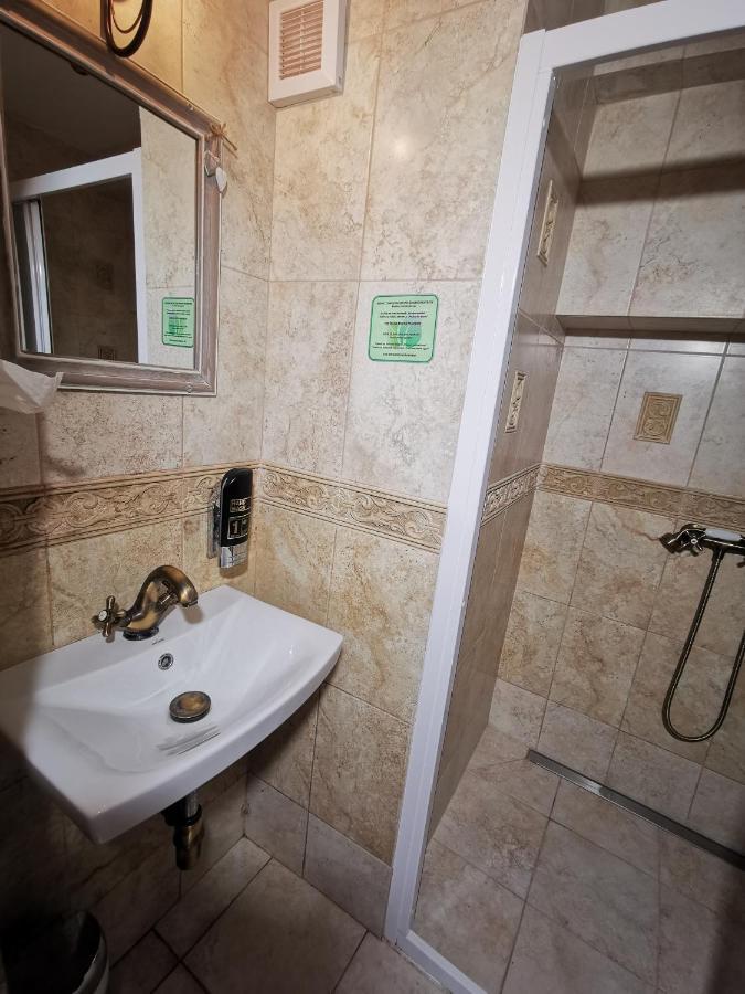 Hotel U Cisare Iii. Melnik Ngoại thất bức ảnh